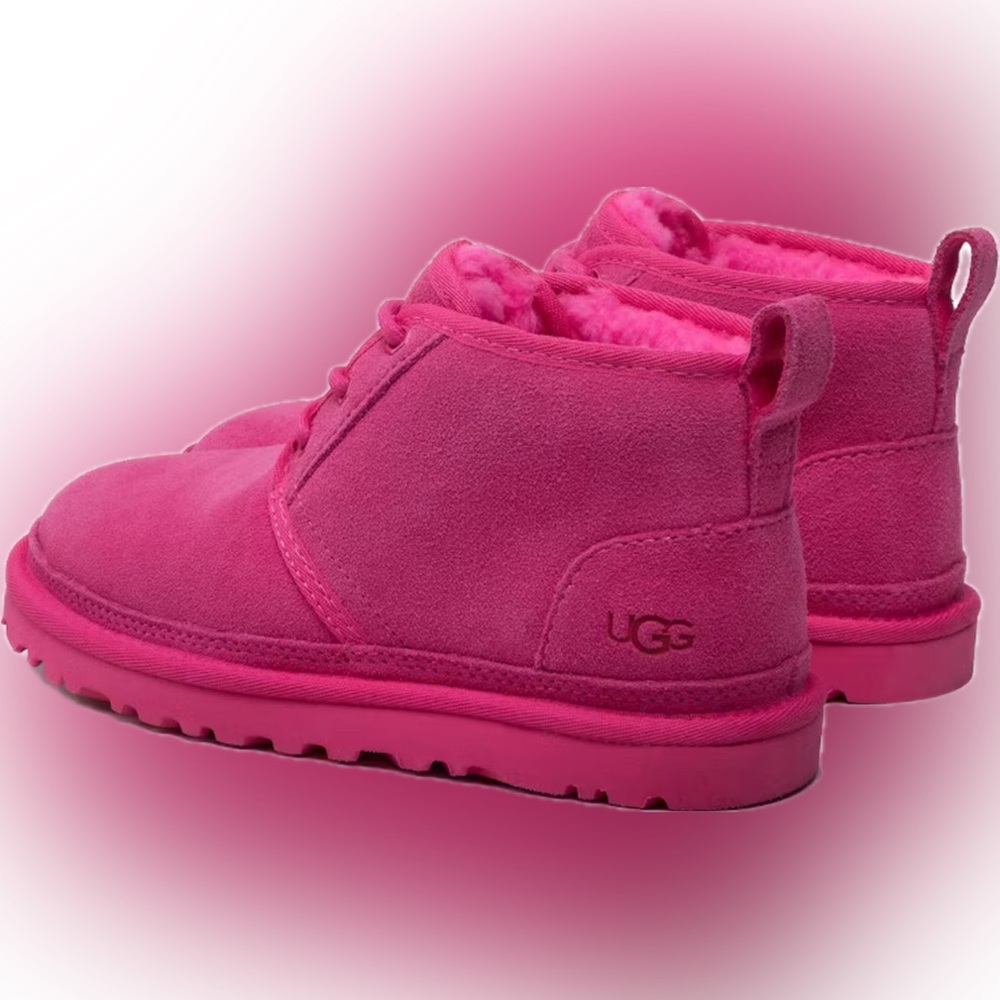 UGG Neumel Boot NWOT